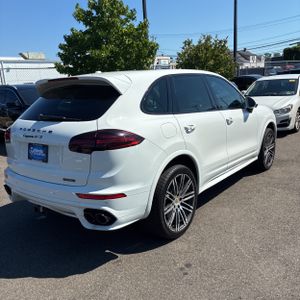 2016 Porsche CAYENNE GTS 照片 8