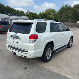 TOYOTA 4RUNNER - 8