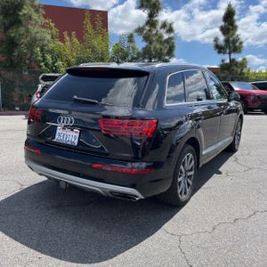 AUDI Q7 55 PREMIUM - 8