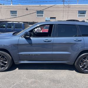 JEEP GRAND CHEROKEE LIMITED X - 4