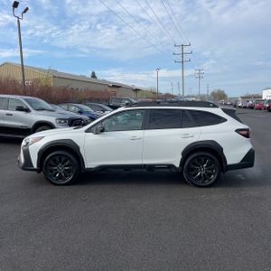 SUBARU OUTBACK ONYX EDITION - 3