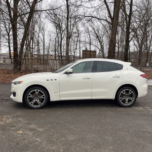 MASERATI LEVANTE GRANLUSSO - 4