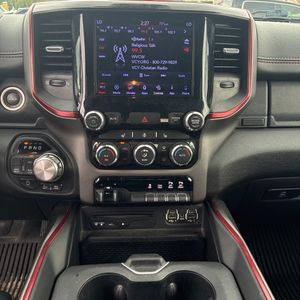 صورة 37 لـ 2019 RAM 1500 REBEL
