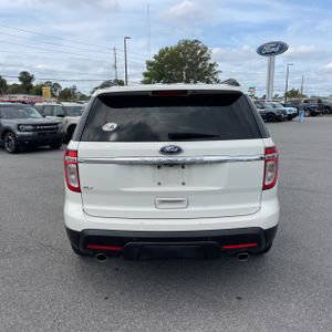 FORD EXPLORER XLT - 7