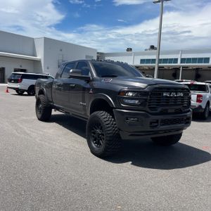 2019 RAM 3500 LIMITED 照片 12