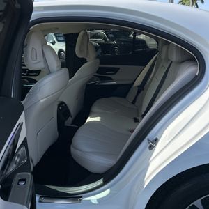 صورة مصغرة 34 لـ 2024 Mercedes-BENZ E 350