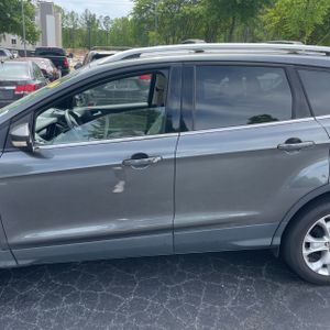 FORD ESCAPE TITANIUM - 4