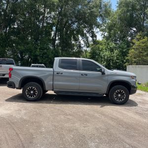 صورة 10 لـ 2024 Chevrolet SILVERADO 1500 ZR2