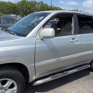 TOYOTA HIGHLANDER - 2