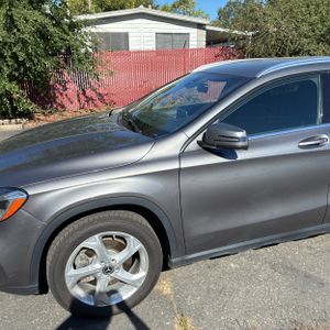 2018 Mercedes-BENZ GLA — фото 2