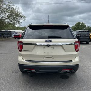 FORD EXPLORER LIMITED - 7