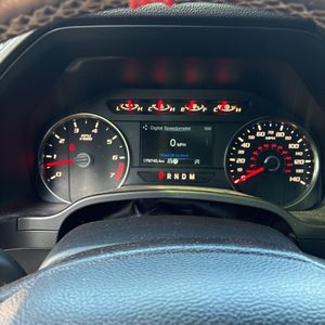 صورة 44 لـ 2018 FORD F-150 RAPTOR
