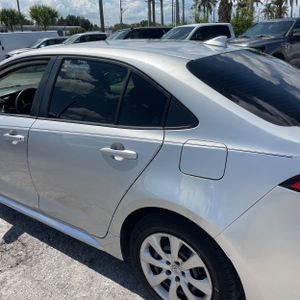 2020 Toyota COROLLA LE 照片 6