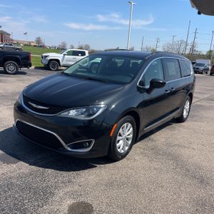 CHRYSLER PACIFICA TOURING-L - 1