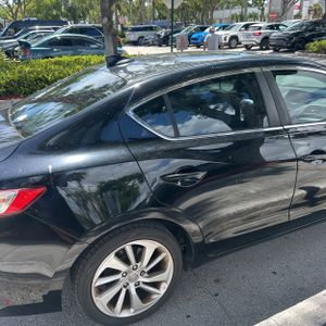 صورة 9 لـ 2017 Acura ILX BASE