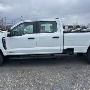 Ford F-250 Super Duty XL - 4
