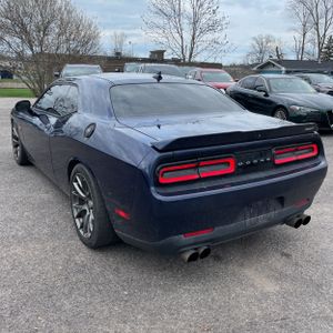 DODGE CHALLENGER SRT 392 - 5