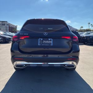 صورة 7 لـ 2025 Mercedes-BENZ GLC