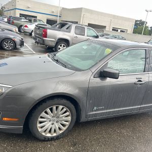 FORD FUSION HYBRID BASE - 2