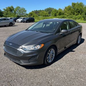 FORD FUSION SE - 1