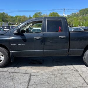 DODGE RAM 1500 SLT/LARAMIE - 4