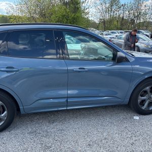 FORD ESCAPE ST-LINE - 10