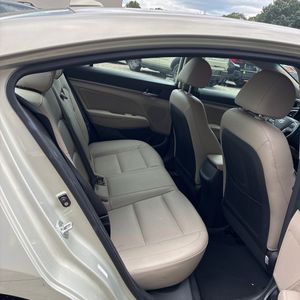 صورة مصغرة 35 لـ 2017 Hyundai ELANTRA LIMITED