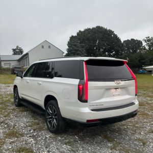 صورة 5 لـ 2022 Cadillac ESCALADE ESV SPORT