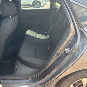 2018 Honda CIVIC LX thumbnail 33
