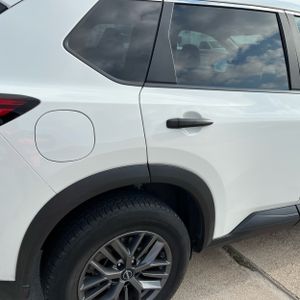 صورة 9 لـ 2023 Nissan ROGUE S