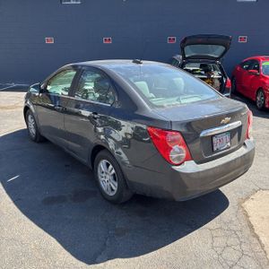 CHEVROLET SONIC LT AUTO - 5