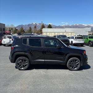 JEEP RENEGADE 80TH ANNIVERSARY EDITION - 10