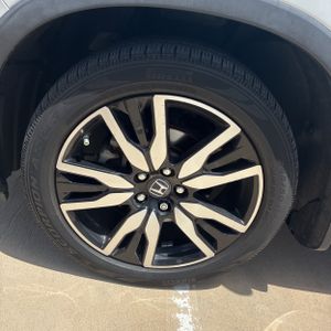 صورة 16 لـ 2020 Honda PILOT TOURING