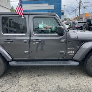 2022 JEEP WRANGLER UNLIMITED SAHARA 照片 9
