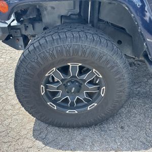 صورة مصغرة 17 لـ 2013 JEEP WRANGLER UNLIMITED SAHARA