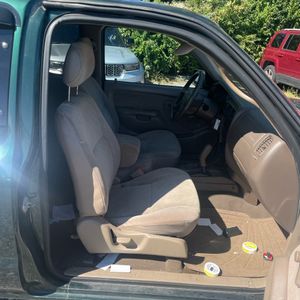صورة 30 لـ 2001 Toyota TACOMA BASE
