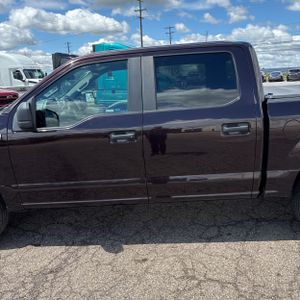 FORD F-150 XL - 4