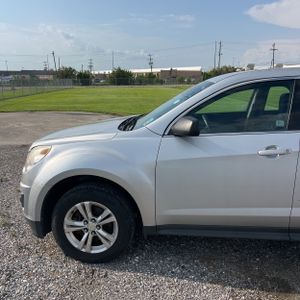 2011 Chevrolet EQUINOX LS 照片 2