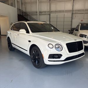 BENTLEY BENTAYGA V8 - 10