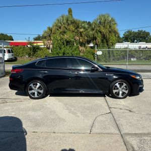 2019 KIA OPTIMA S — фото 10