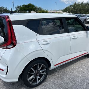 2022 KIA SOUL GT-LINE 照片 9