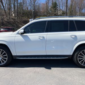 MERCEDES-BENZ GLS - 4