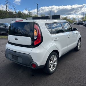KIA SOUL + - 8