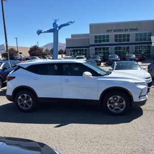 صورة 10 لـ 2023 Chevrolet BLAZER LT