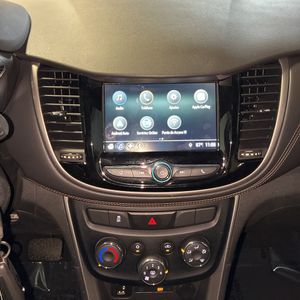2019 Chevrolet TRAX LS thumbnail 36