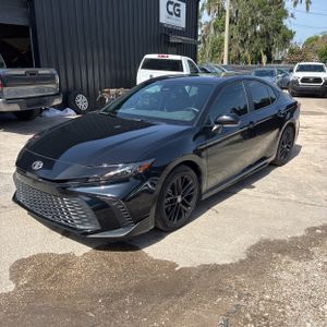 2025 Toyota CAMRY SE 照片 1
