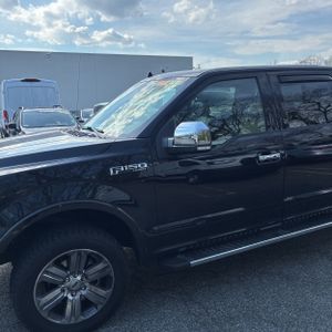 FORD F-150 LARIAT - 2
