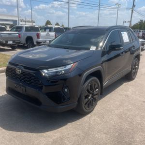 صورة 1 لـ 2023 Toyota RAV4 XLE PREMIUM