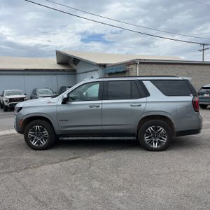 2025 Chevrolet TAHOE Z71 照片 3
