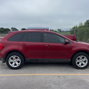 FORD EDGE SEL - 6